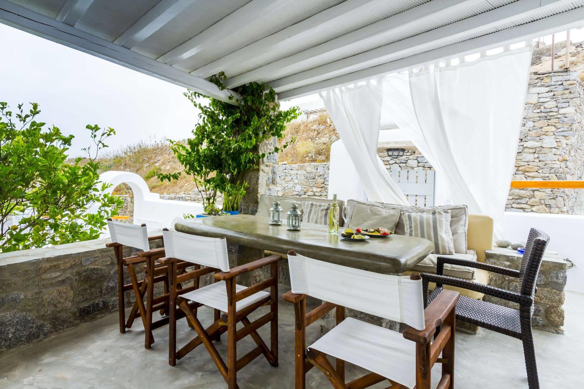 Lavish Suites Agios Ioannis Diakoftis ภายนอก รูปภาพ